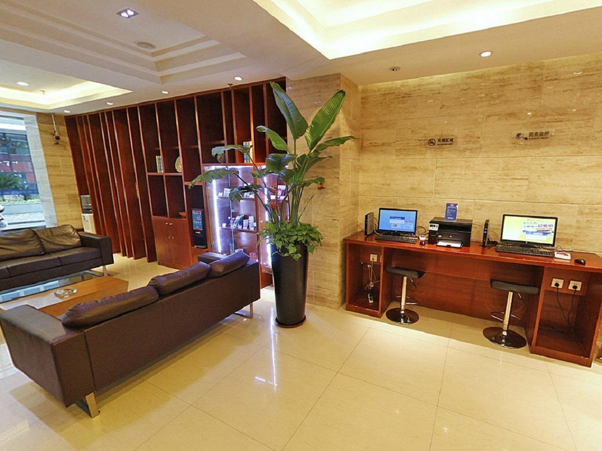 Ji Hotel Шанхай Экстерьер фото